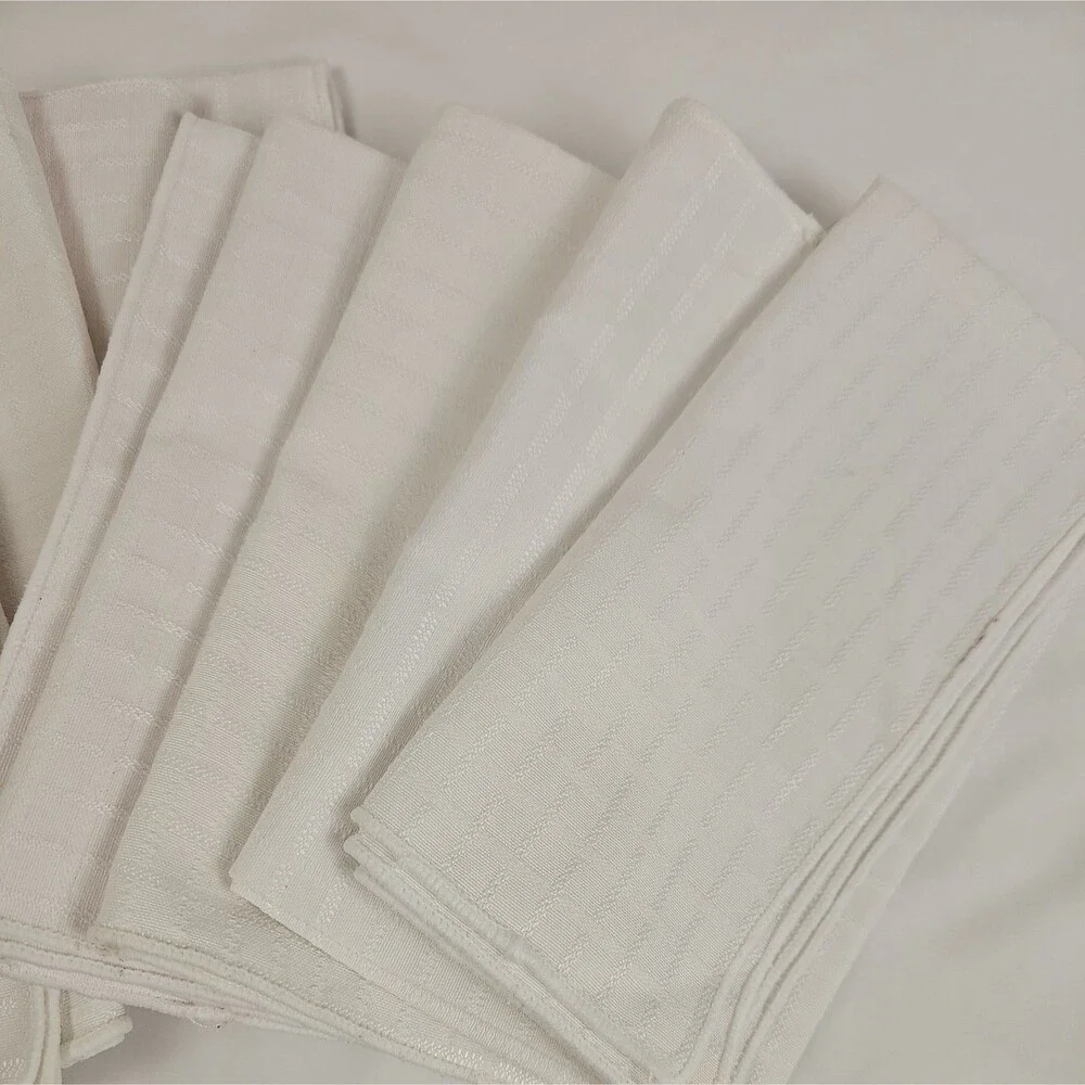 Set of 10 White Cloth Dinner Napkins Jacquard Check Pattern Table Linens